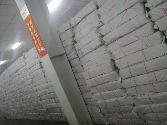 10.92 Gleichmäßigkeit ECDP Ne 30/1 Siro Compact Spun Garne für das Weben von Polyester