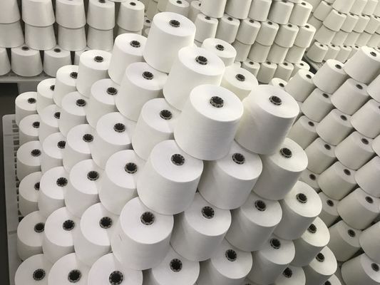 Ne30/1 Siro Spun Garne zum Stricken aus 100% Bambusmaterial, getestet auf Gleichmäßigkeit, Dreh 750TPM